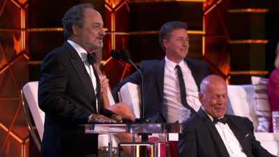Like, a Jeff Ross-sized
container of coke. - Comedy Central Roast of Bruce Willis