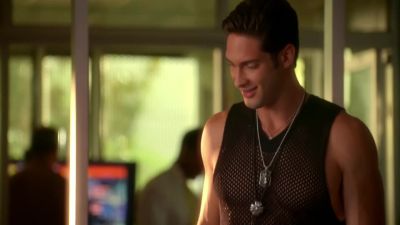 Like a nail file. - CSI: Miami