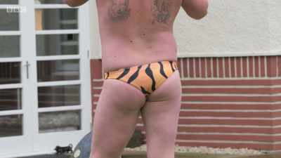 Like a wee thong! - The Scotts