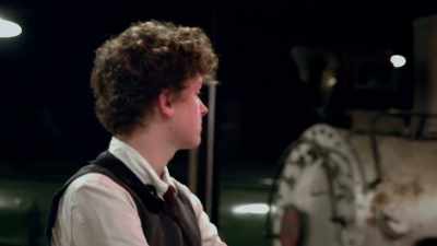 - Like a whistle? -Yeah - Loco Ghosts
