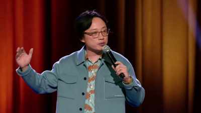 Like, nobody ever
went up to Matt Damon - Jimmy O. Yang: Guess How Much?