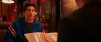 Like, they go to games, and
they go to parties and dances. - Prom Pact