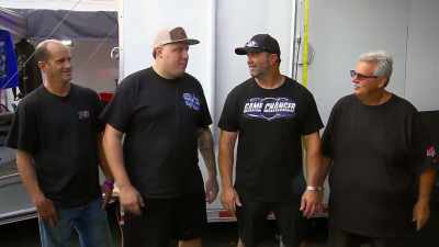 Like, we got mosquitoes
back home at night, - Street Outlaws No Prep Kings Team Attack