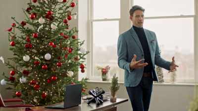 Like, "Hey, loved
the reindeer sock puppet, - Six Degrees of Santa