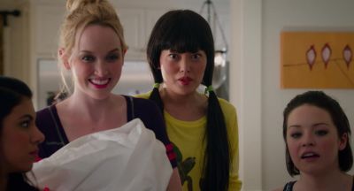 Like how all my teeth are from other people - Pitch Perfect 2