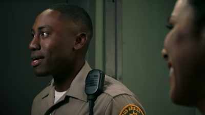 - Like, I lovepie.
- [ laughs ] - All Rise