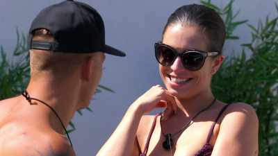 Like, it was just flowing
and that, like I think, - Love Island