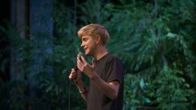 Like, it was so self-destructive
and self-involved. - Mae Martin: SAP