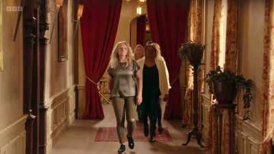 Like, I've drank with Cody.
I know his family. - The Traitors
