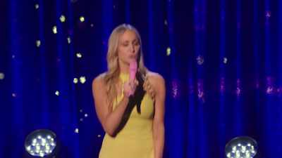 Like, just give it a couple,
like, catch-up thumps, - Nikki Glaser: Good Clean Filth