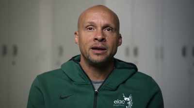 Like, just sit down, and talking to 'em - Last Chance U: Basketball