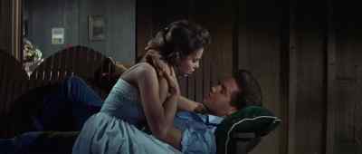 - Like this ?
- Mmm-hmm. - Follow That Dream