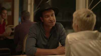 Like, people think I can dance
'cause I'm black, - The Other Guy