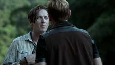 Like you said, I'm gonna carry it here, - Hard Target 2