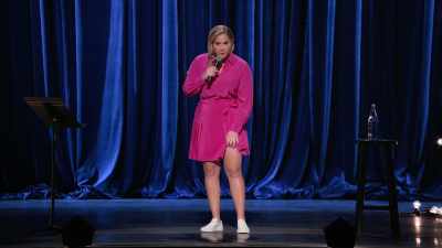 Like, see how my leg looks
if you look straight on? - Amy Schumer: Emergency Contact