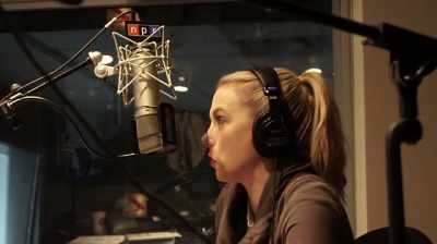 Like somewhere
in some people's houses - Iliza Shlesinger: Over & Over