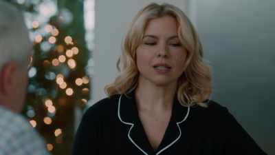 Like to take a step back - Friends & Family Christmas