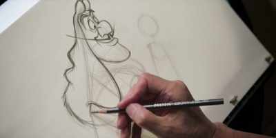 Like that. And his shoulder is pushing
up his... this massive hair volume here. - Sketchbook