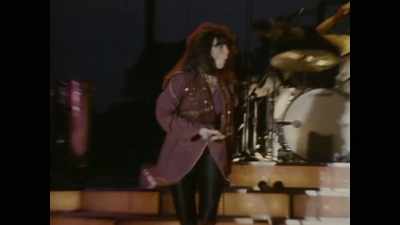 Like the first time
we opened for Rod Stewart, - Women Who Rock