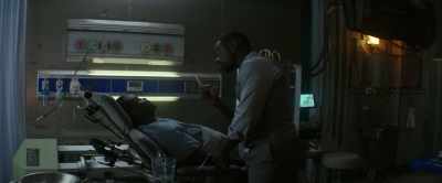 Like the ones that
Malibu mob couriers use, all right? - Hotel Artemis
