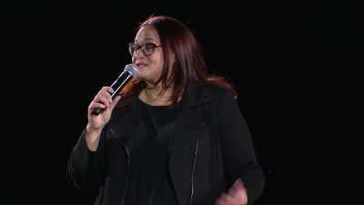 Like they were kissing and - Louis C.K. : Back to the Garden