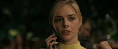 Like, um, the masked killer,
the final girl, - Scream VI