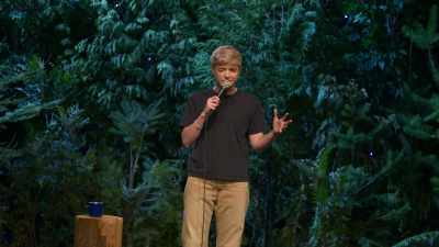 Like, we're never
gonna properly traumatize each other, - Mae Martin: SAP