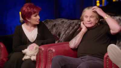Like, white sand beaches,
blue, crystal-clear ocean. - The Osbournes Want to Believe