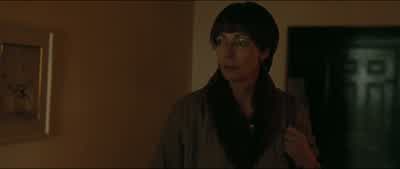 Like your hair pulled back like that. - I, Tonya