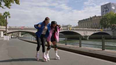 Like, you're in kindergarten - Love Trip: Paris