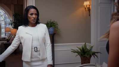 Lilly: I'm sorry.
Victoria: What do you mean - Tyler Perry's The Oval