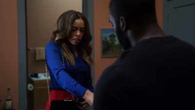 Lilly: [Sniffles] - Tyler Perry's The Oval