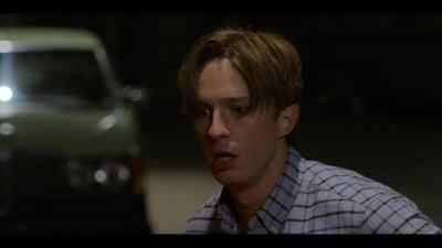 -[Limbrey] Rafe.
-Oh, shit. - Outer Banks