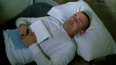 Lincoln: More juice? - Prison Break