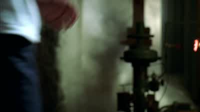 Lincoln: Scofield's in here? - Prison Break