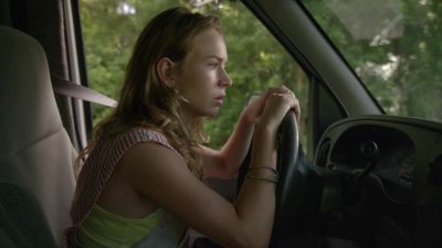 Linda:
Heading back to the station. - Under the Dome
