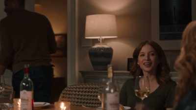 LINDSAY: Right this way, Des. - The Spencer Sisters