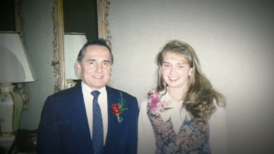 [Lindsey] At one point,
Bill Gothard, he took me aside, - Shiny Happy People: Duggar Family Secrets