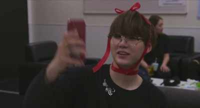 Line:0%
We'll... we'll be... coming back,
so please wait for us! - Burn the Stage: The Movie