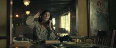 [line ringing] - Daisy Jones & the Six