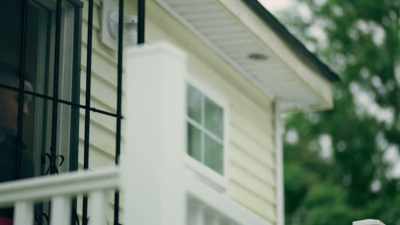 ( line ringing ) - Queen Sugar