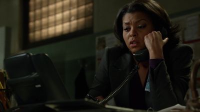 [LINE RINGS] - Person of Interest
