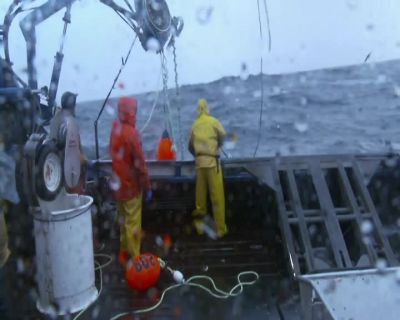 [ LINE SNAPS ] - Deadliest Catch