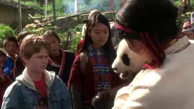 [LING]
HE SAYS THE PANDA - The Amazing Panda Adventure