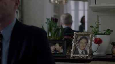 LINH:
How's your son doing? - The Americans