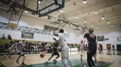 Lipovic from the baseline. - Last Chance U: Basketball