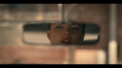 (lipstick closes) - American Horror Stories