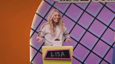 (Lisa growls rhythmically) - Make Some Noise