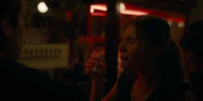[Lisa winces] - Stay the Night