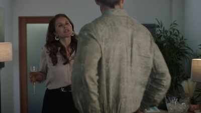 (lisa)
you've just been
really stressed right now, - My Nightmare Office Affair
